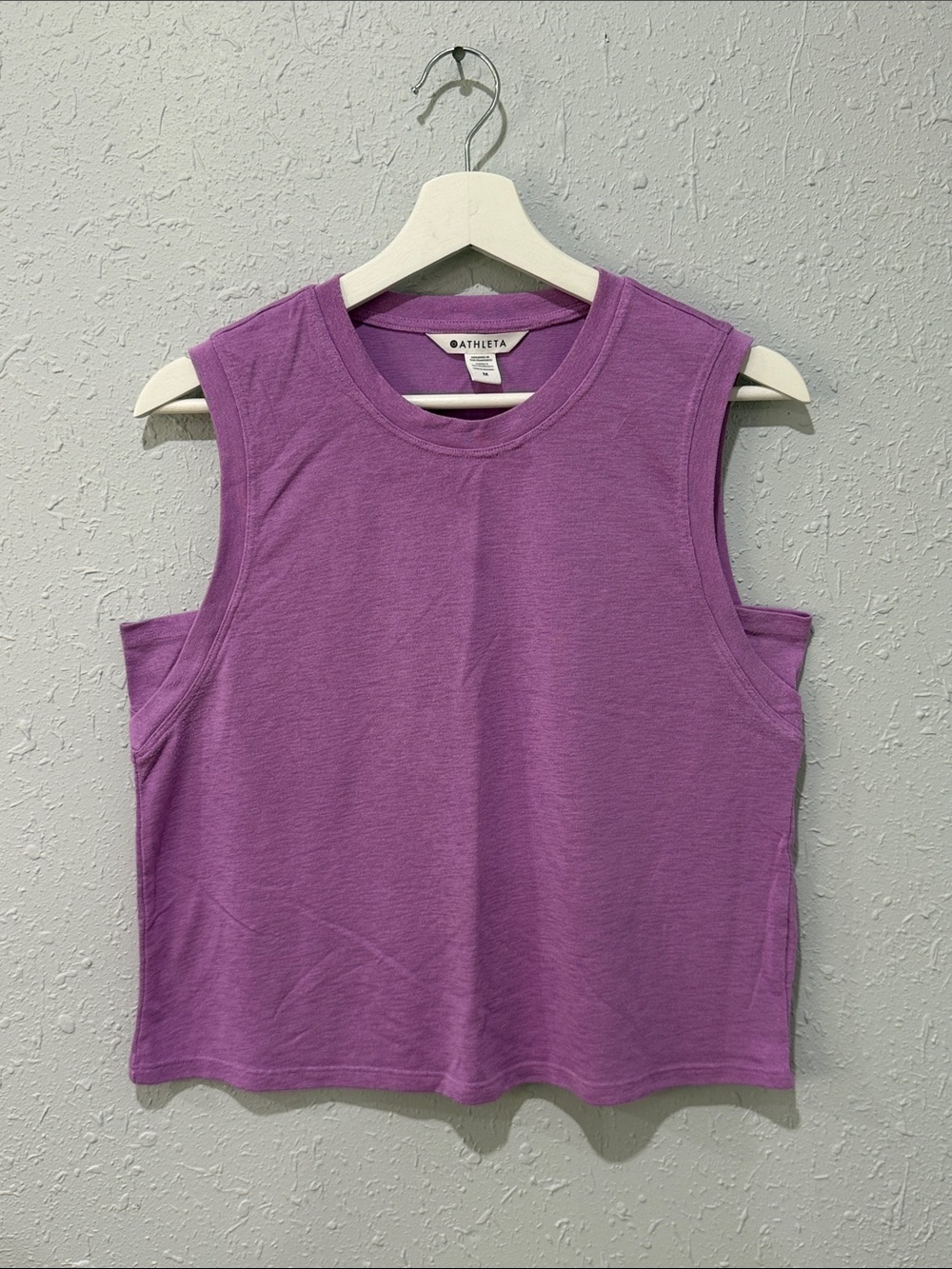 Athleta Lavender Muscle Tank Top Size Medium